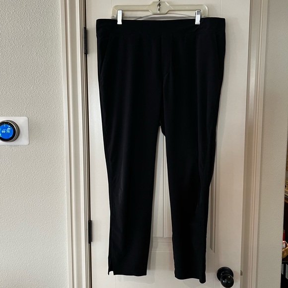 Athleta Brooklyn ankle pant, size 14, black - Picture 5 of 8